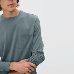 everlane The Organic Cotton Long-Sleeve Pocket Tee | Uniform